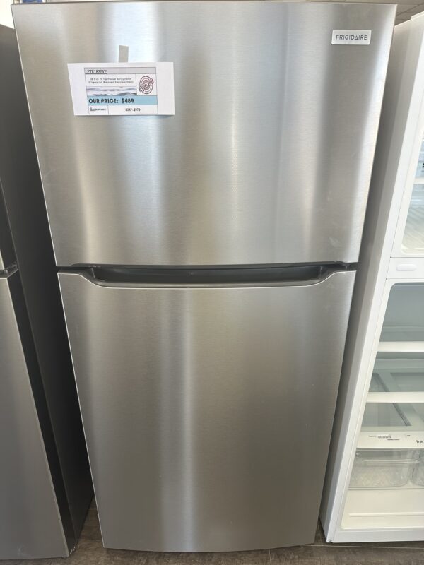 Frigidaire Garage-Ready 18.3-cu ft Top-Freezer Refrigerator (Easycare Stainless Steel)