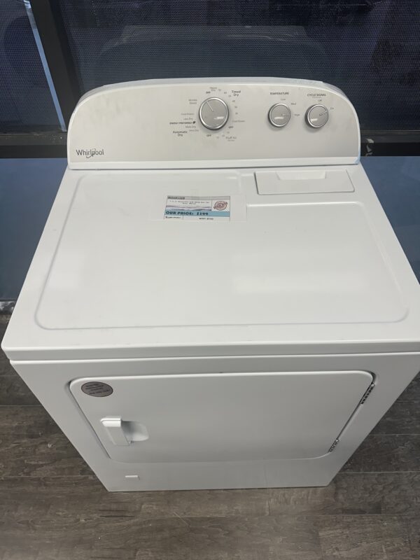 Whirlpool 7-cu ft Reversible Side Swing Door Gas Dryer (White)