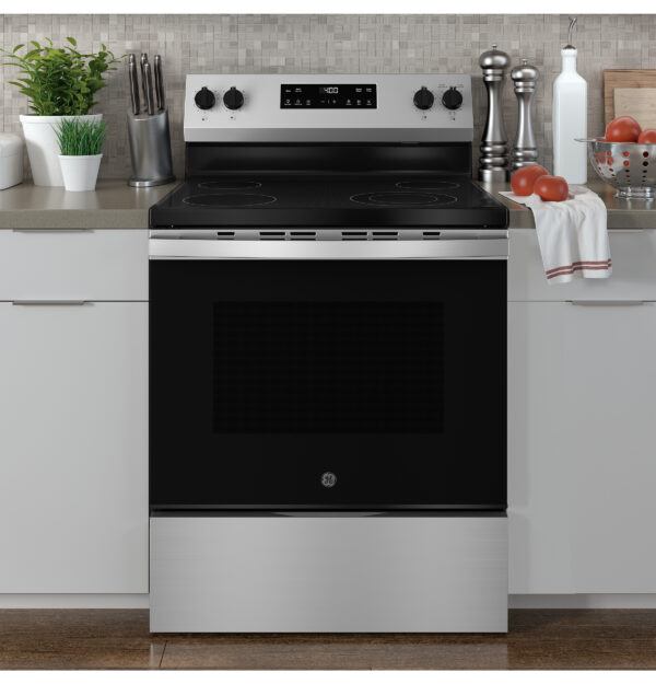 GRF400SVSS GE® 30" Free-Standing Electric Range - Image 6